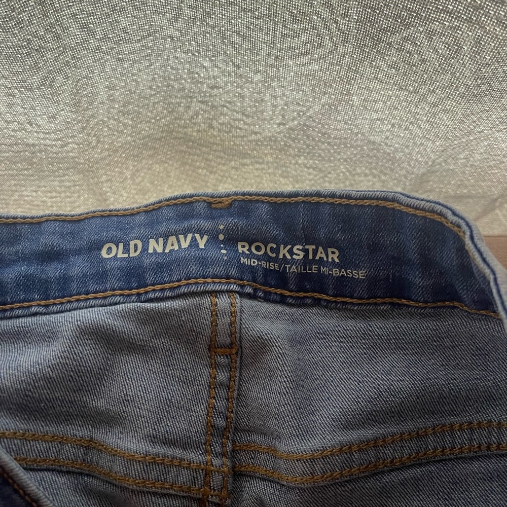 light blue skinny jeans
